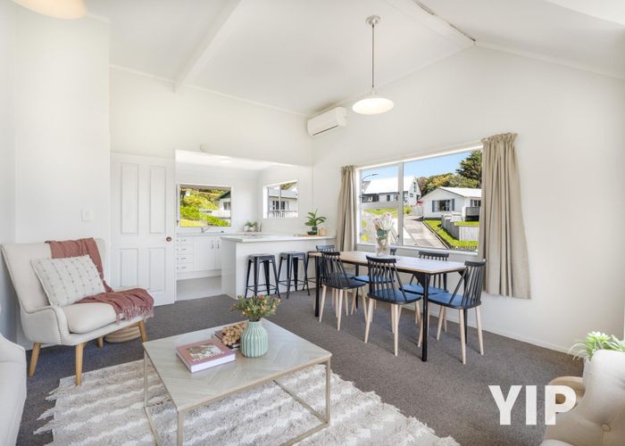  at 5 Pimlico Place, Newlands, Wellington, Wellington