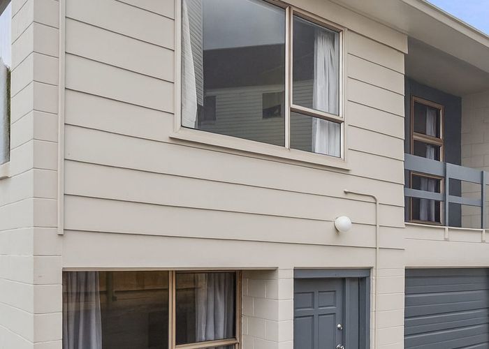  at 2/1227 New North Rd, Avondale, Auckland City, Auckland