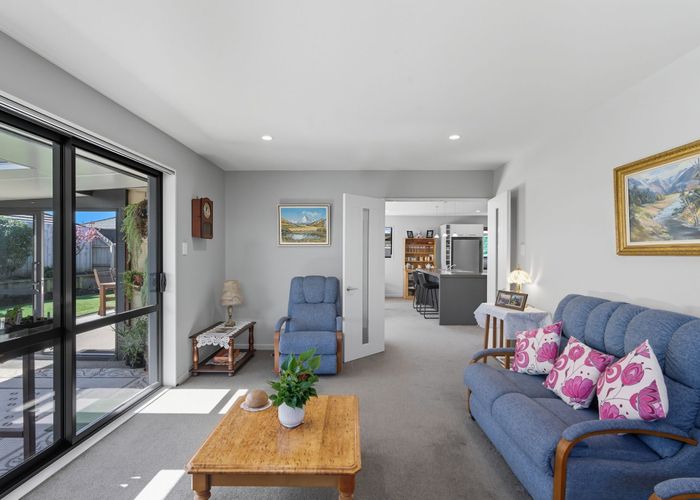  at 87 Rannoch Drive, Broomfield, Christchurch