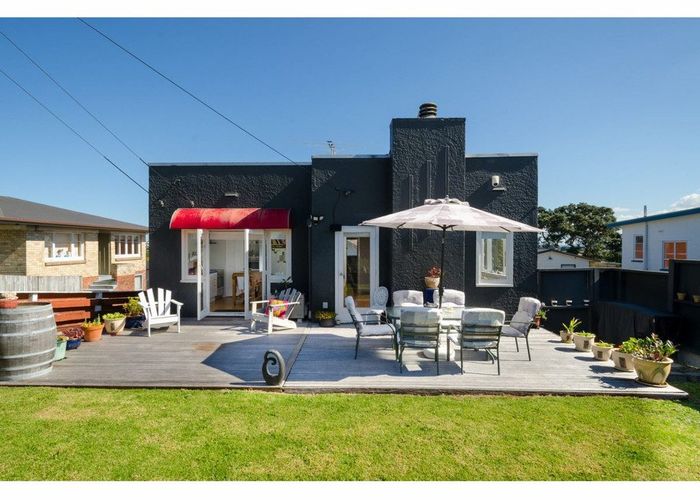  at 87 Oakdale Road, Mount Roskill, Auckland City, Auckland