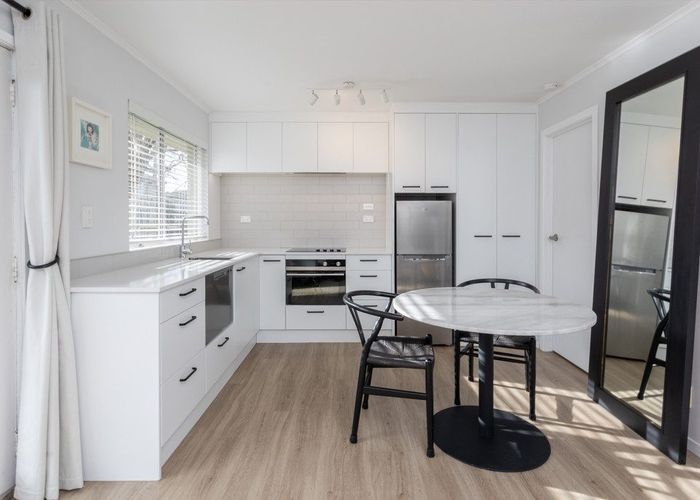  at 1A/65A Burnley Terrace, Sandringham, Auckland