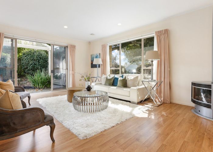 For sale 12 Braystones Place, Northpark, Manukau City, Auckland