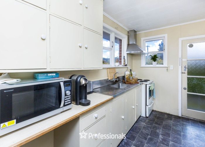  at 1/33 Ward Street, Trentham, Upper Hutt, Wellington