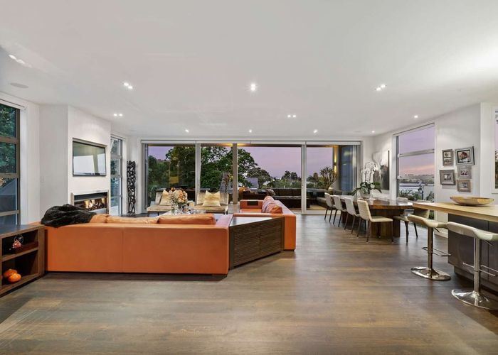  at 22 Brighton Road, Parnell, Auckland