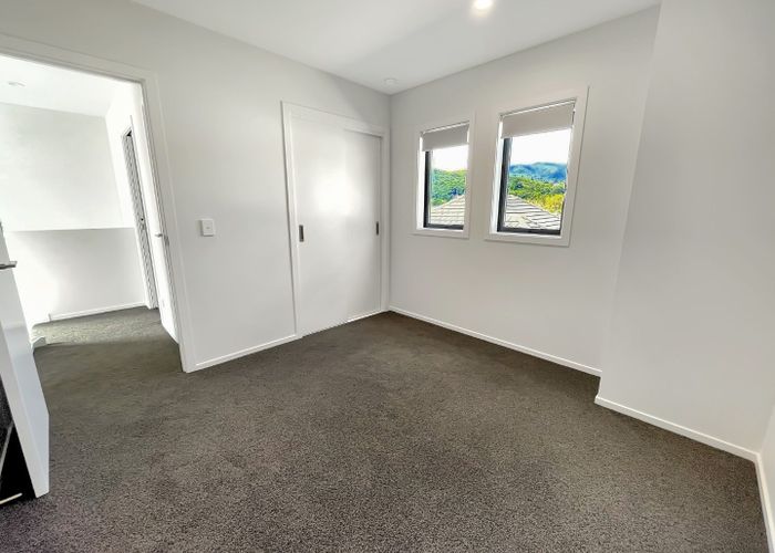  at 4/9 Main Road, Wainuiomata, Lower Hutt, Wellington