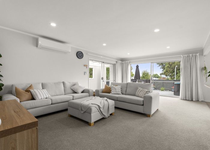 at 14 Kent Street, Gate Pa, Tauranga