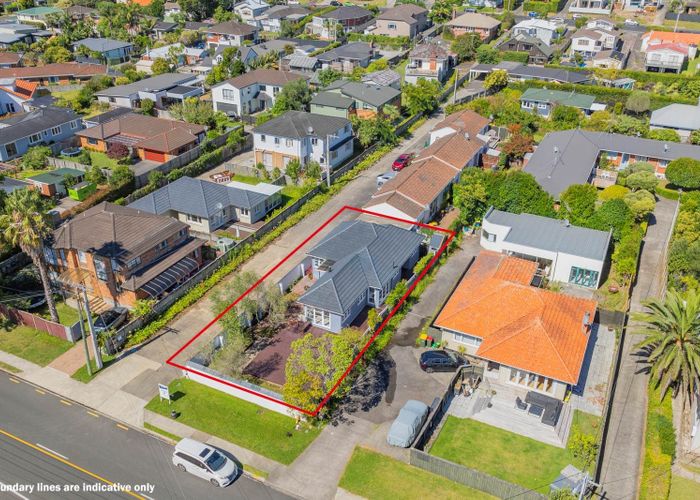  at 1/77 Nile Road, Milford, North Shore City, Auckland