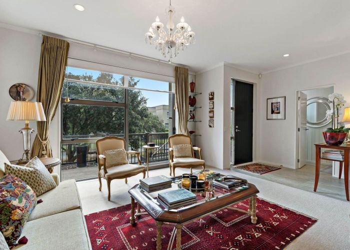  at 114 Stonefields Avenue, Stonefields, Auckland City, Auckland