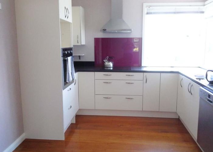  at 33 Breakwater Road, Moturoa, New Plymouth