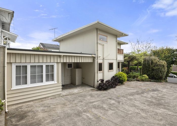 For sale 8A Quest Terrace, Three Kings, Auckland City, Auckland