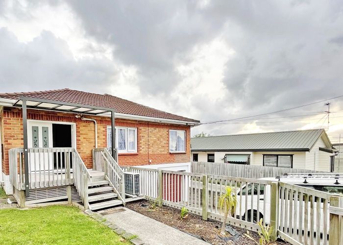  at 3A Herd Road, Hillsborough, Auckland City, Auckland