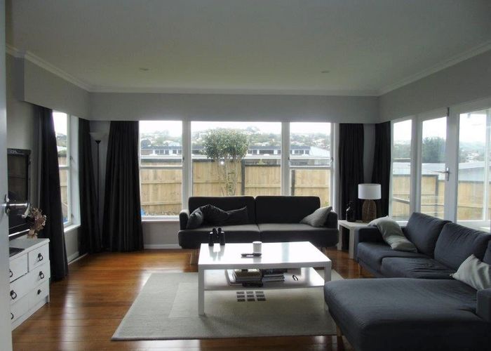  at 8 Glen Alton Avenue, Paparangi, Wellington, Wellington