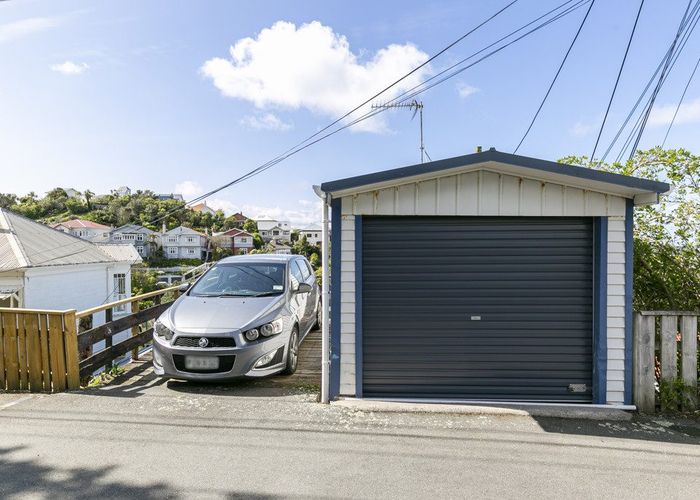  at 5 Hadfield Terrace, Kelburn, Wellington, Wellington