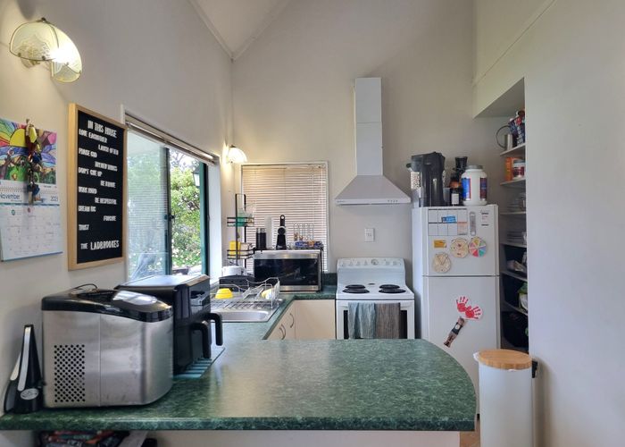  at 53 Pohutukawa Road, Beachlands, Auckland