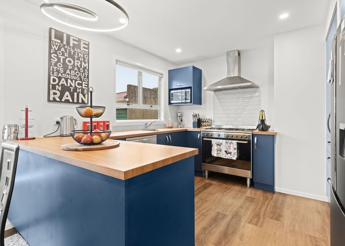  at 14 Cowling Road, Hurdon, New Plymouth