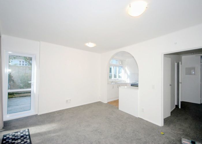  at 2/58 Mountain Road, Epsom, Auckland