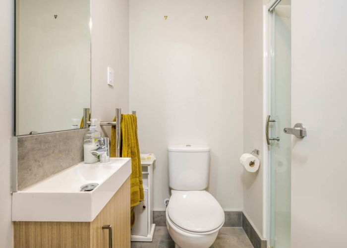  at 33 Joseph Street, Flat Bush, Auckland