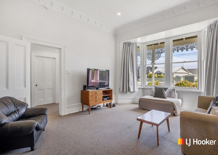  at 23 Royal Crescent, Saint Kilda, Dunedin