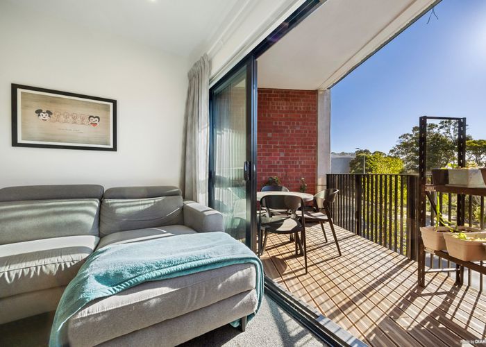  at 112/1A Oakley Avenue, Waterview, Auckland City, Auckland