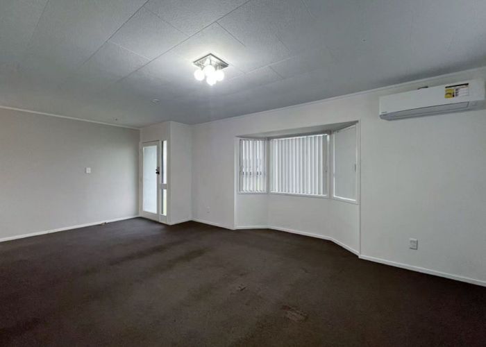 at 3 Rukumoana Place, Clendon Park, Manukau City, Auckland