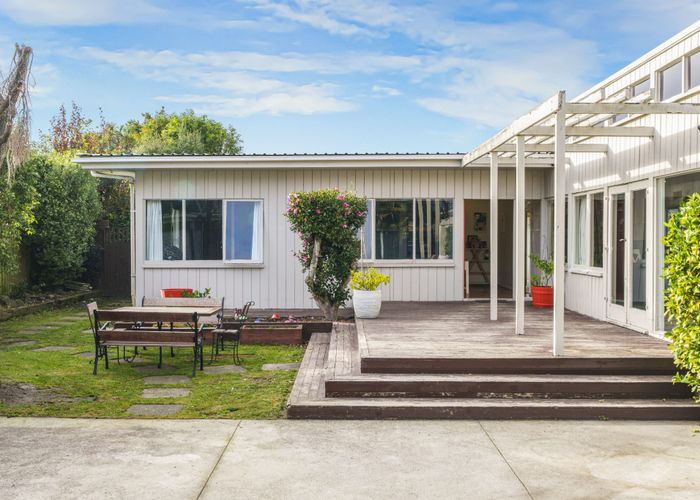  at 182 Main North Road, Redwood, Christchurch City, Canterbury