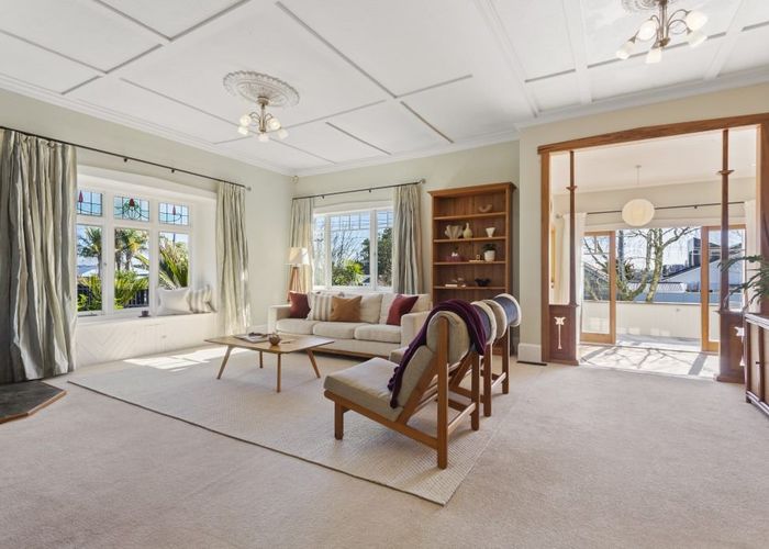  at 50 Beresford Street, Bayswater, Auckland