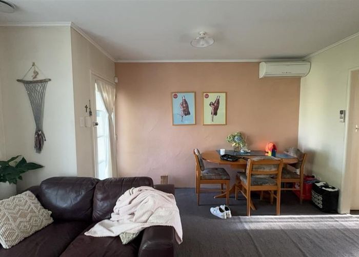  at 2/17A Miro Street, Trentham, Upper Hutt, Wellington