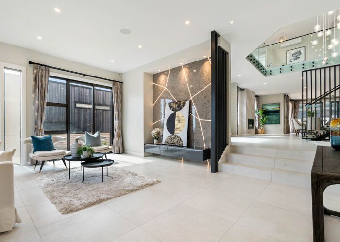  at 4 Sommet Place, East Tamaki Heights, Auckland