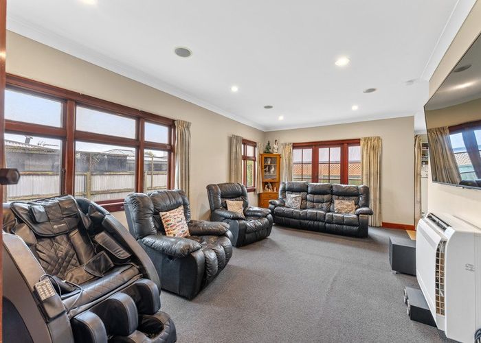  at 13 Amyes Road, Hornby, Christchurch City, Canterbury