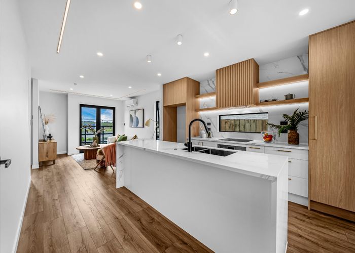  at 39  Parish Dr, Milldale, Rodney, Auckland