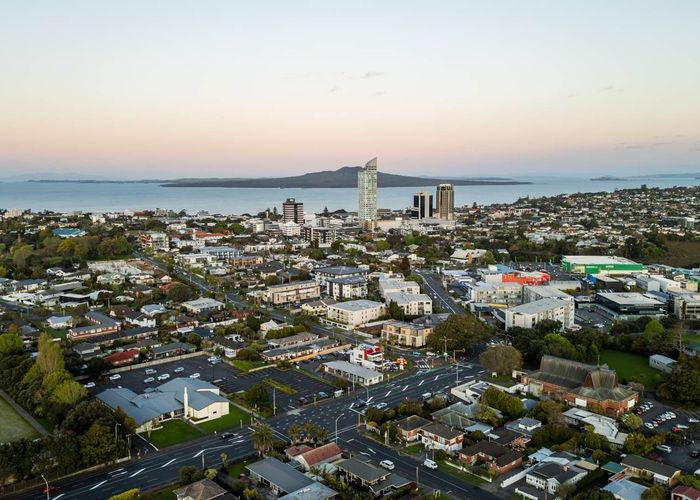 at 4/70 Killarney Street, Takapuna, North Shore City, Auckland