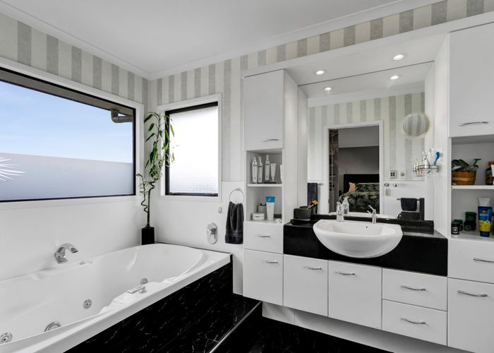  at 1D Silvan Place, Bell Block, New Plymouth