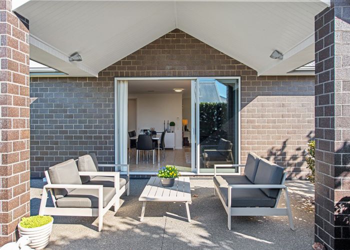  at 10 Te Huia Drive, Flagstaff, Hamilton