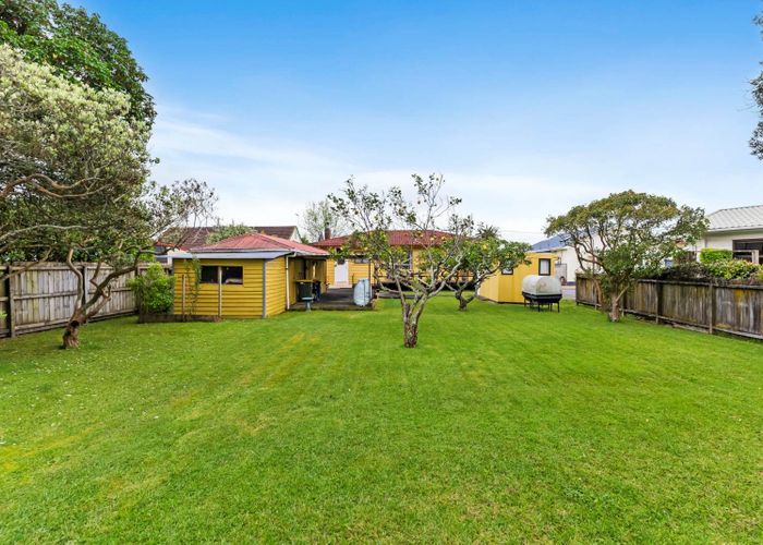  at 7 Puriri Street, Takapuna, North Shore City, Auckland