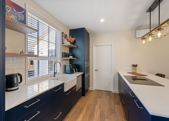  at 2/18 Cheviot Street, Spreydon, Christchurch City, Canterbury