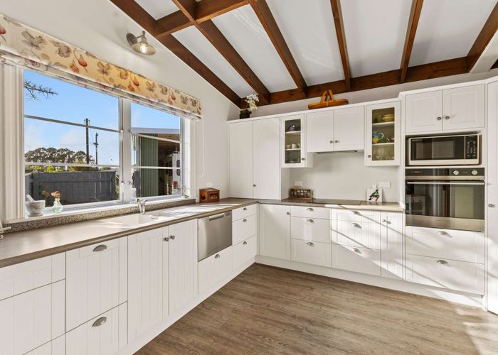  at 198 Ackworth Road, Lepperton, New Plymouth