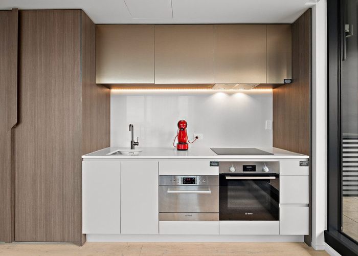  at 2005/10 Commerce Street, City Centre, Auckland City, Auckland