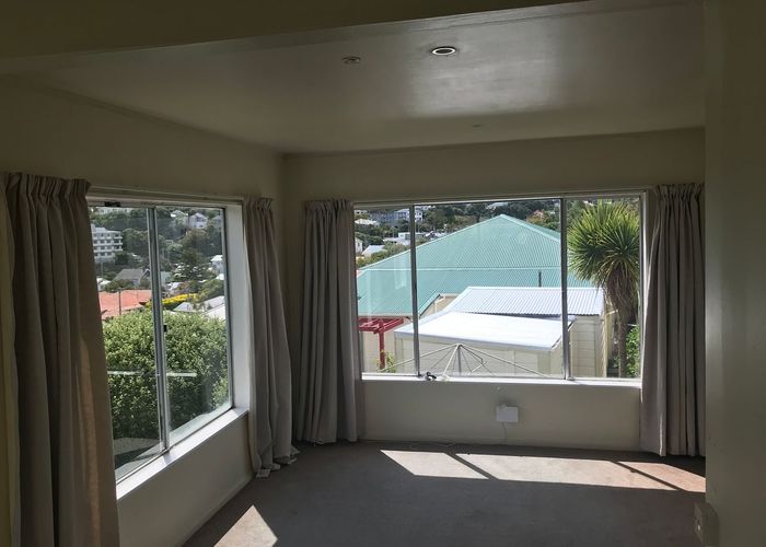 at 4/2 Overtoun Terrace, Hataitai, Wellington, Wellington