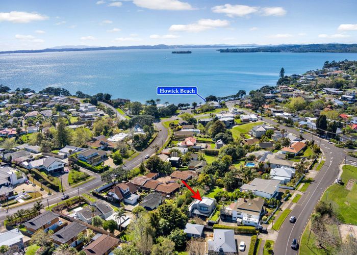  at 1/58 Selwyn Road, Howick, Auckland