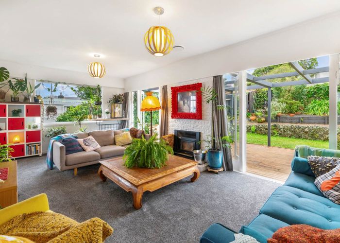  at 1/17 Park Road, Glenfield, North Shore City, Auckland