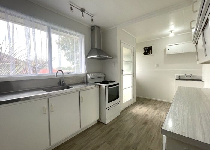  at 20A Carter Place, Manurewa, Manukau City, Auckland