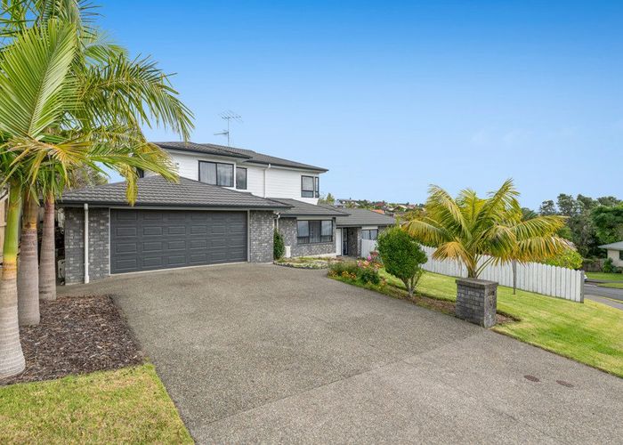  at 3 Sandpiper Grove, Unsworth Heights, North Shore City, Auckland