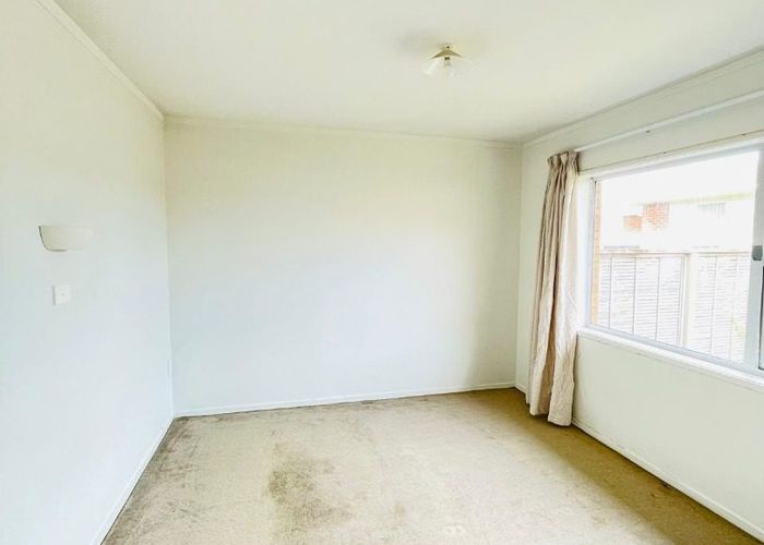  at 22B Vanbrugh Place, Bucklands Beach, Manukau City, Auckland