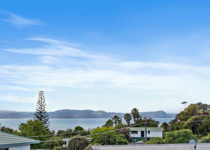  at 1 Kathy Terrace, Stanmore Bay, Whangaparaoa