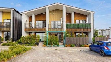  at 2/3 Genevieve Lane, Hobsonville, Auckland