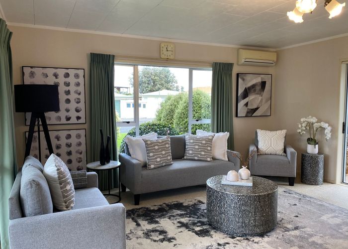  at 42A West Crescent, Te Puru