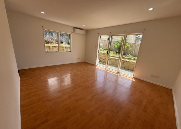  at 15 Millstream Drive, Henderson, Auckland