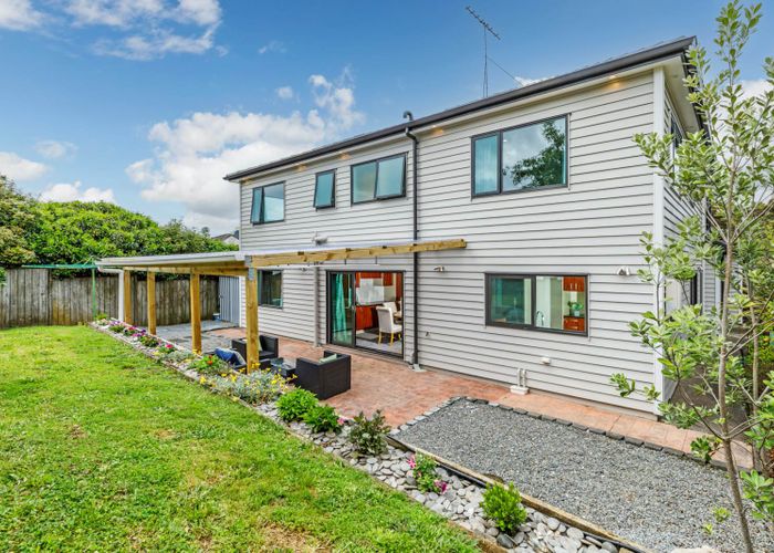  at 84 Hugh Green Drive, Pinehill, Auckland