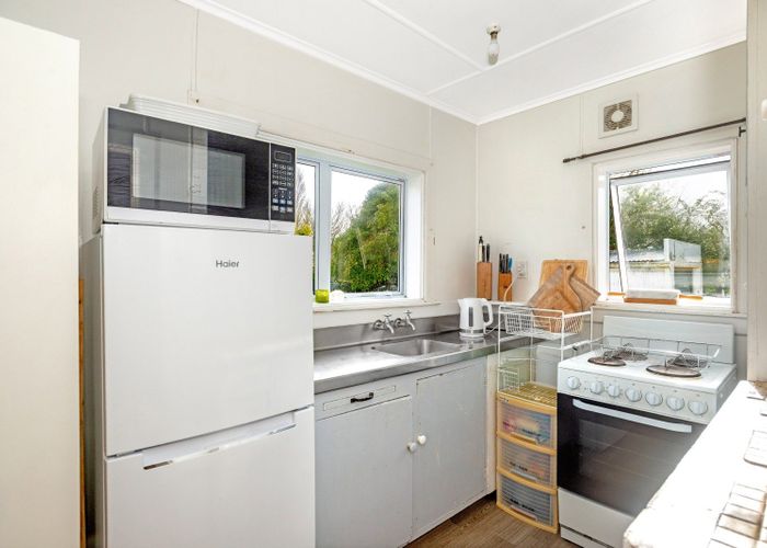  at 9 Endcliffe Road, Kaiti, Gisborne