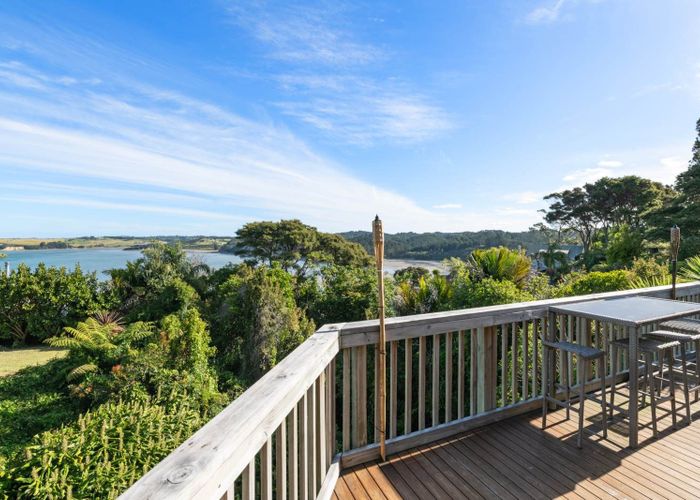  at 183 Wade River Road, Arkles Bay, Rodney, Auckland